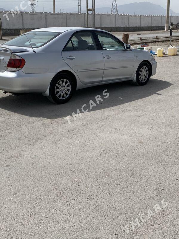 Toyota Camry 2002 - 200 000 TMT - Aşgabat - img 5