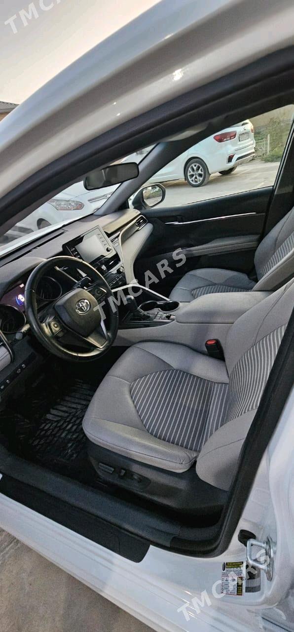 Toyota Camry 2022 - 305 000 TMT - Ашхабад - img 6