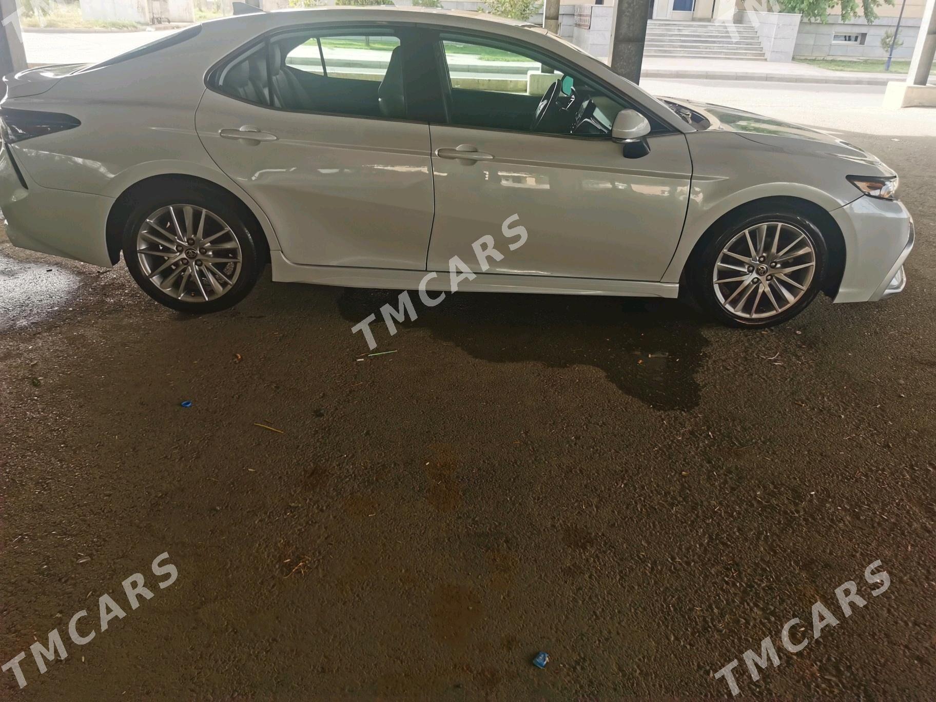 Toyota Camry 2022 - 305 000 TMT - Ашхабад - img 5