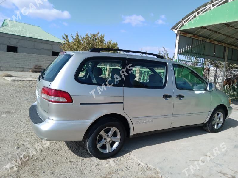 Toyota Sienna 2003 - 145 000 TMT - Bäherden - img 8
