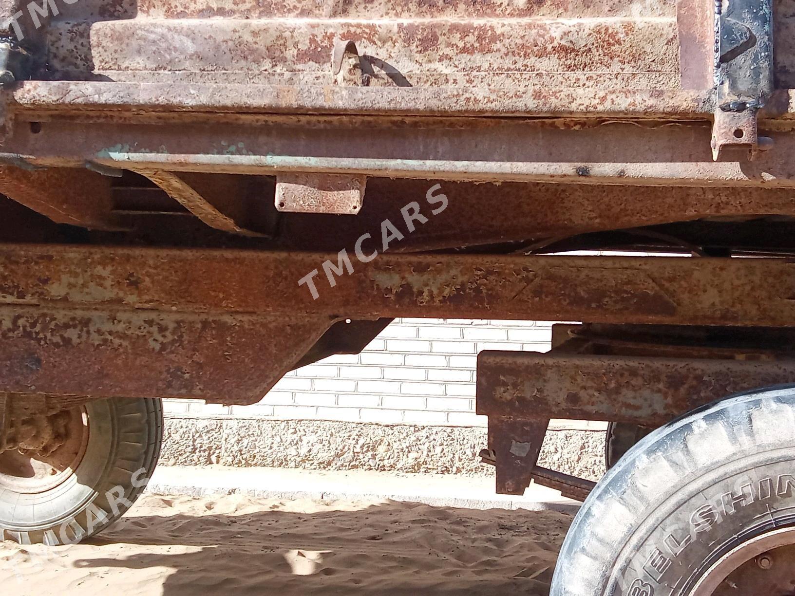 MTZ T-28 1988 - 10 000 TMT - Мары - img 4
