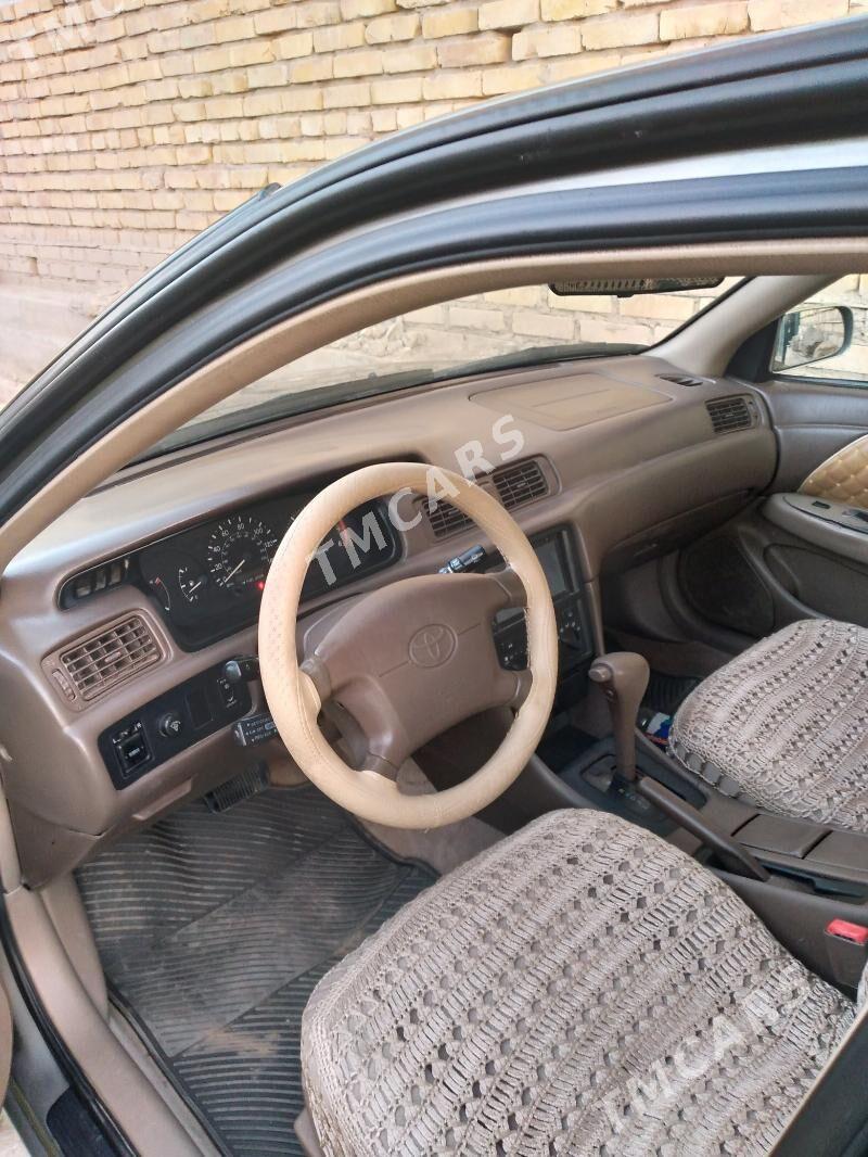 Toyota Camry 2000 - 148 000 TMT - Кёнеургенч - img 8