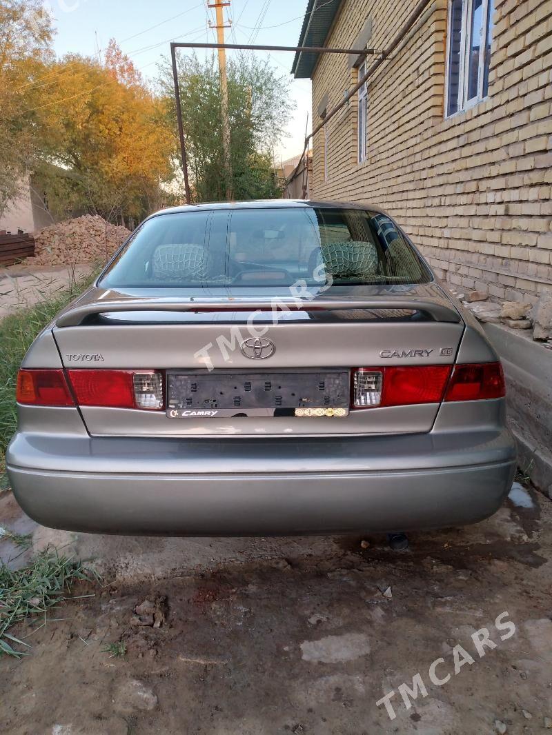 Toyota Camry 2000 - 148 000 TMT - Кёнеургенч - img 4