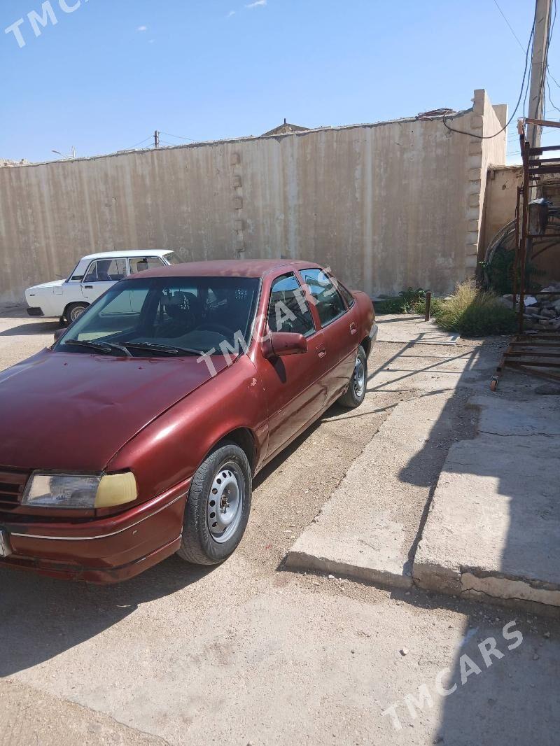 Opel Vectra 1992 - 30 000 TMT - Türkmenbaşy - img 2