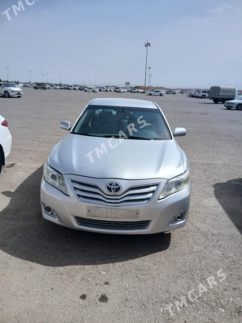 Toyota Camry 2010 - 185 000 TMT - Дашогуз - img 7