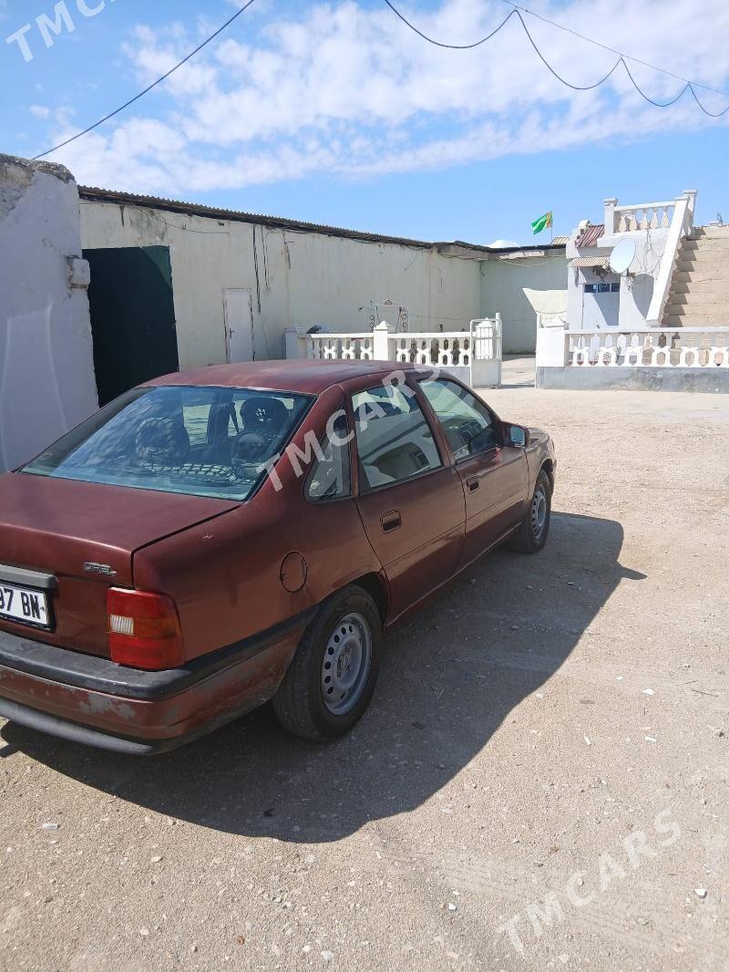 Opel Vectra 1992 - 30 000 TMT - Türkmenbaşy - img 5