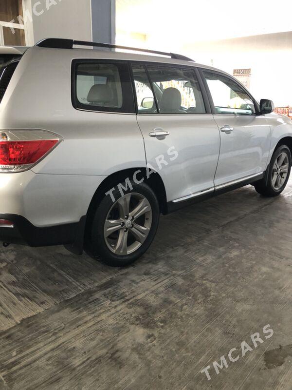 Toyota Highlander 2011 - 375 000 TMT - Ашхабад - img 2