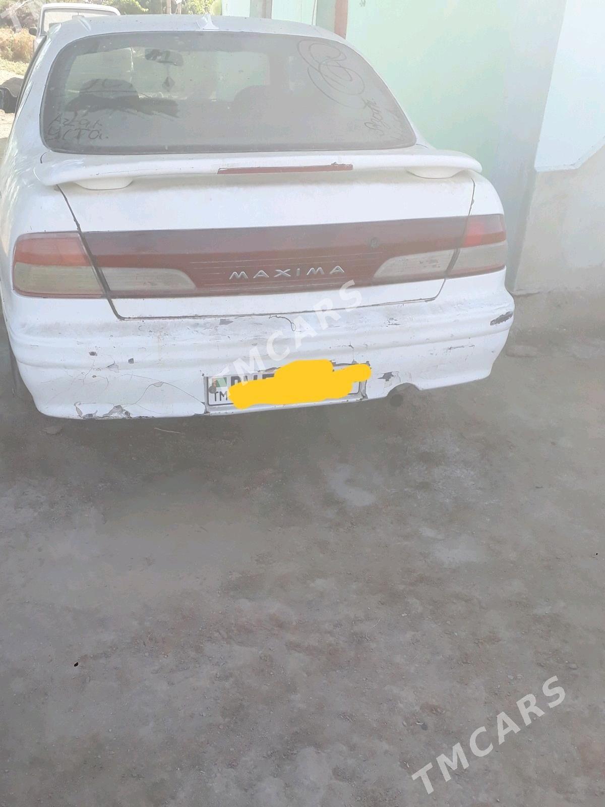 Nissan Maxima 1994 - 25 000 TMT - Дянев - img 2