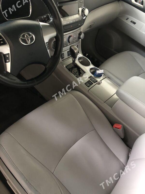 Toyota Highlander 2011 - 375 000 TMT - Ашхабад - img 8