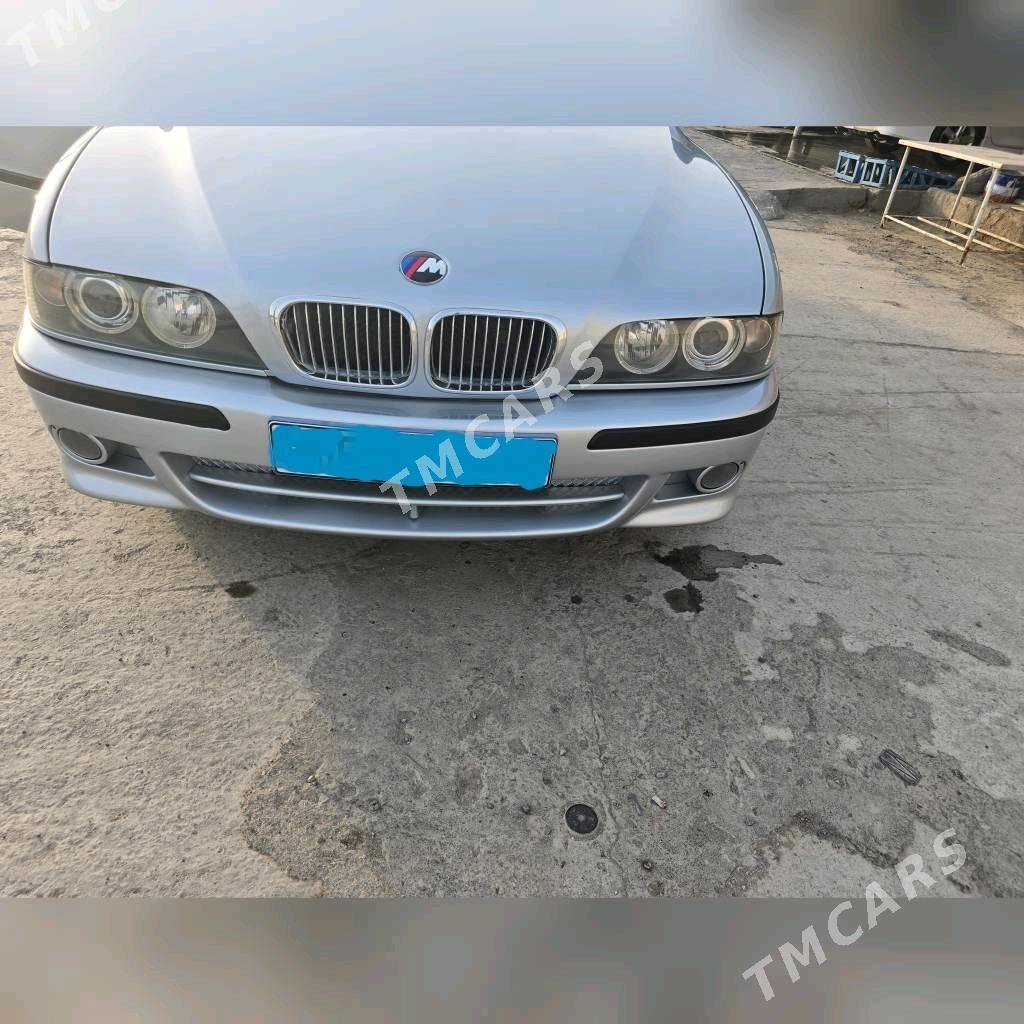BMW E39 2003 - 130 000 TMT - Туркменгала - img 3