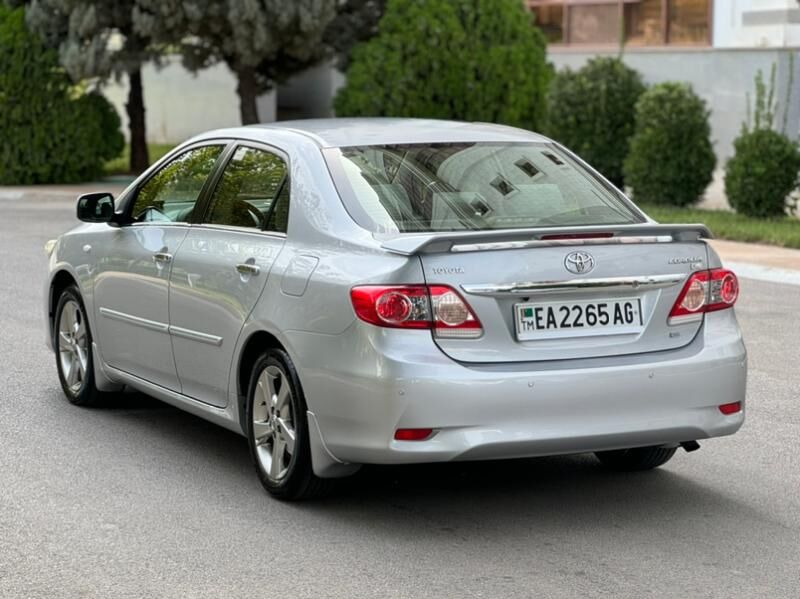 Toyota Corolla 2013 - 197 000 TMT - Aşgabat - img 3