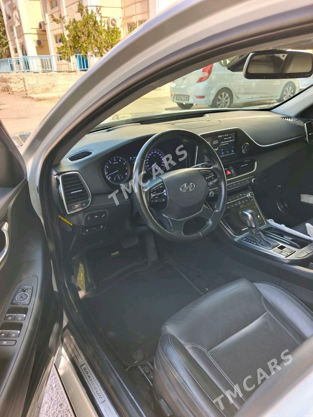 Hyundai Grandeur 2019 - 339 000 TMT - Aşgabat - img 8