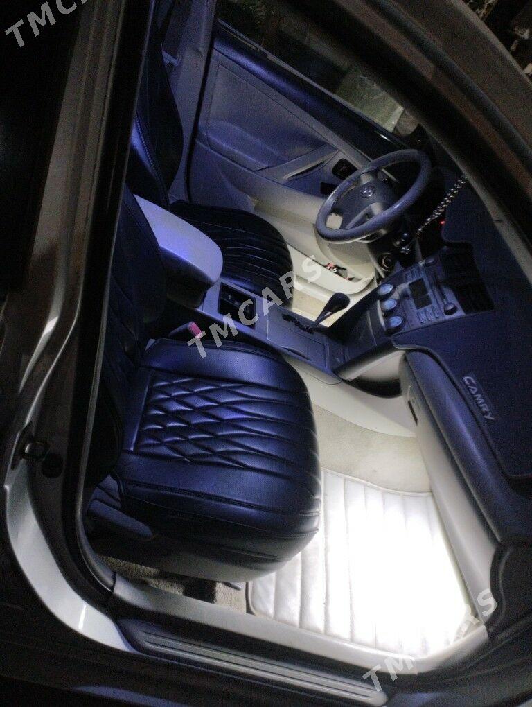 Toyota Camry 2010 - 160 000 TMT - Дашогуз - img 2
