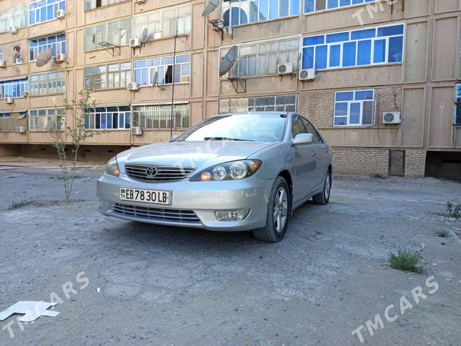 Toyota Camry 2002 - 150 000 TMT - Seýdi - img 3