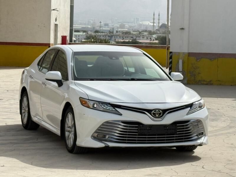 Toyota Camry 2018 - 295 000 TMT - Ашхабад - img 4