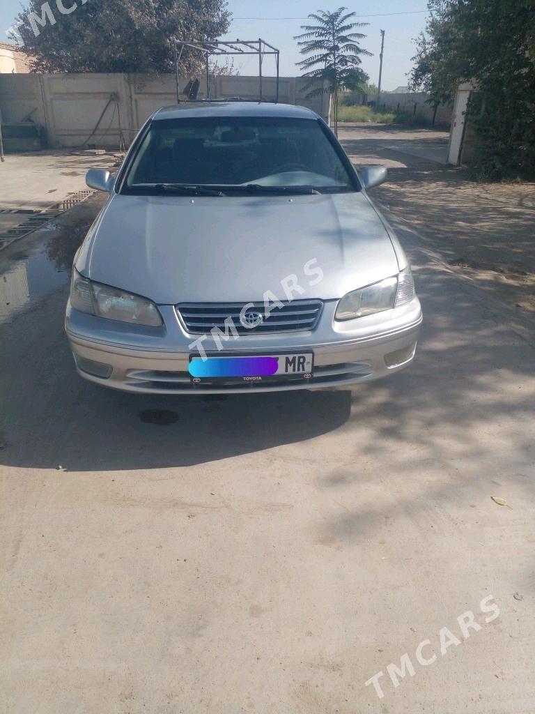 Toyota Camry 2000 - 127 000 TMT - Мары - img 1