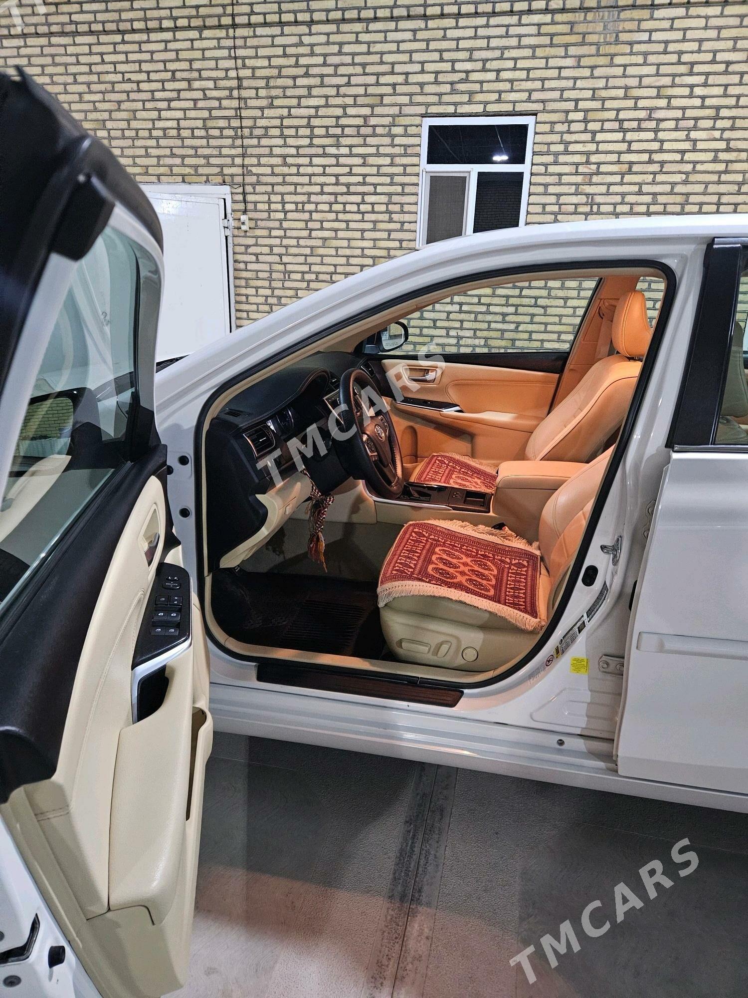 Toyota Camry 2017 - 310 000 TMT - Мары - img 5