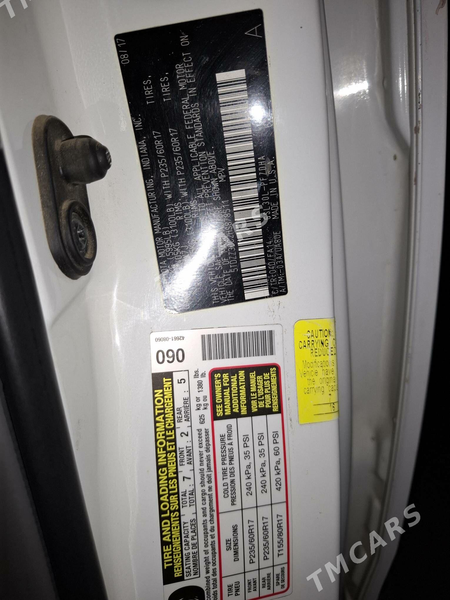 Toyota Sienna 2017 - 370 000 TMT - Ашхабад - img 2