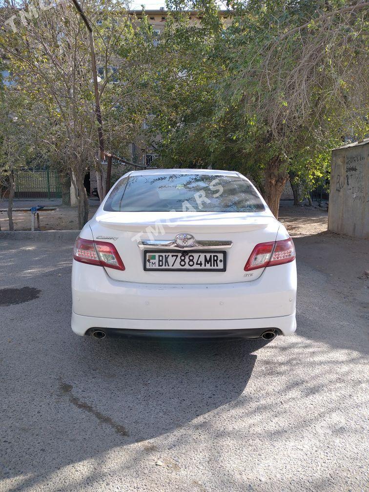Toyota Camry 2010 - 187 000 TMT - Сакарчага - img 5