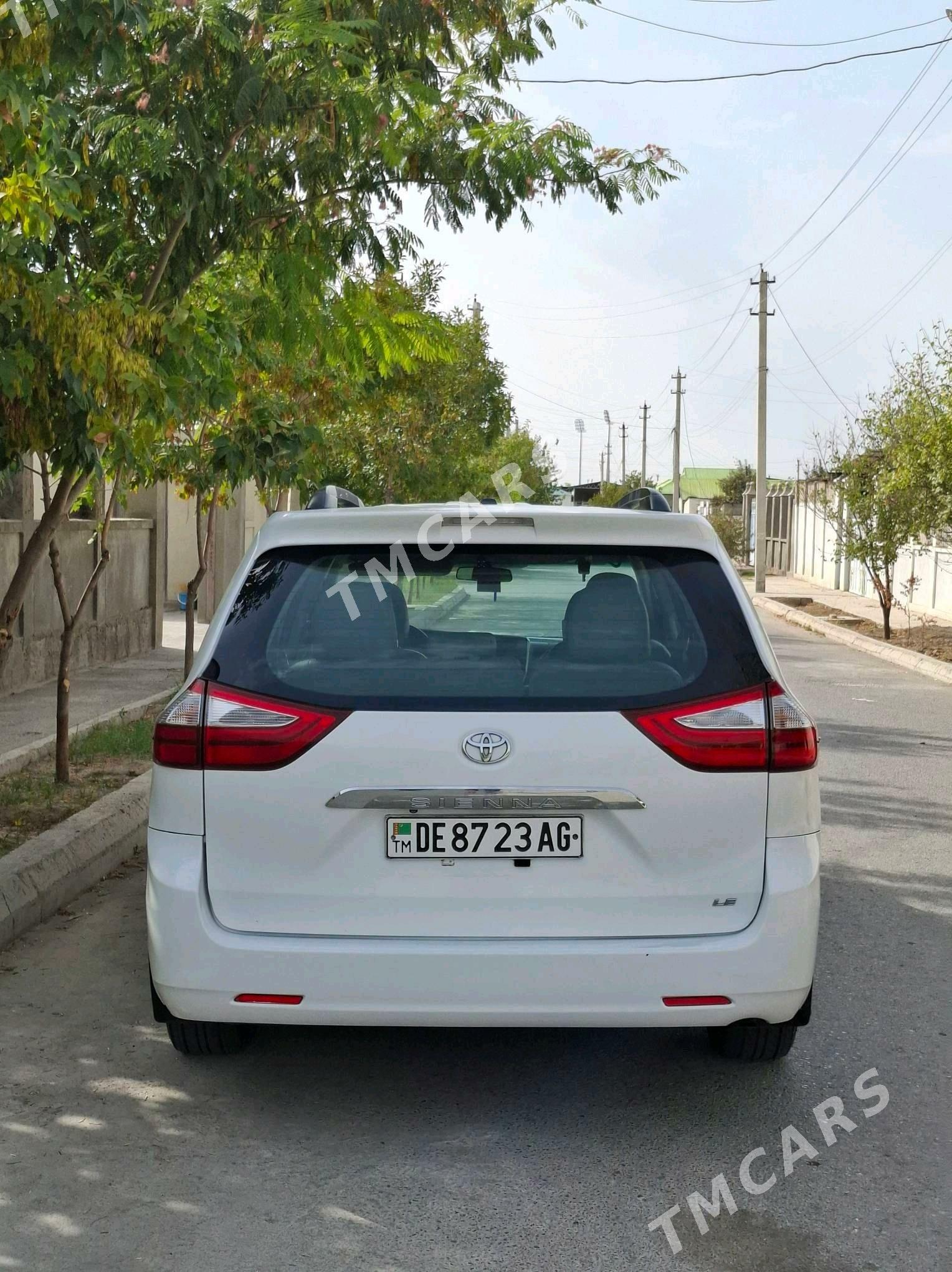 Toyota Sienna 2017 - 370 000 TMT - Ашхабад - img 7