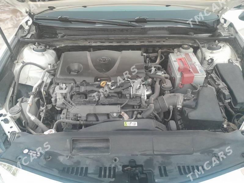Toyota Camry 2017 - 320 000 TMT - Фарап - img 9
