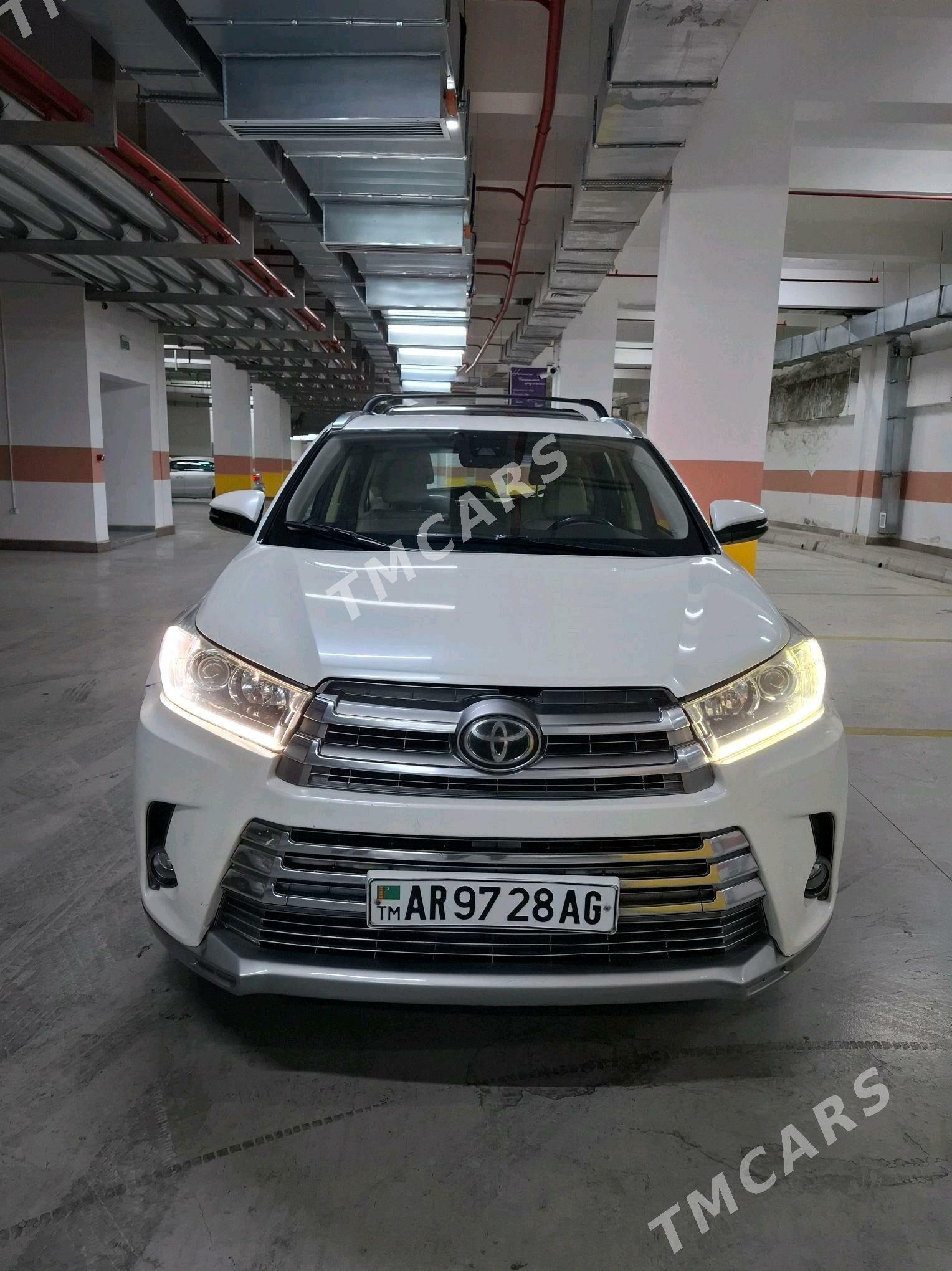 Toyota Highlander 2019 - 420 000 TMT - Aşgabat - img 2