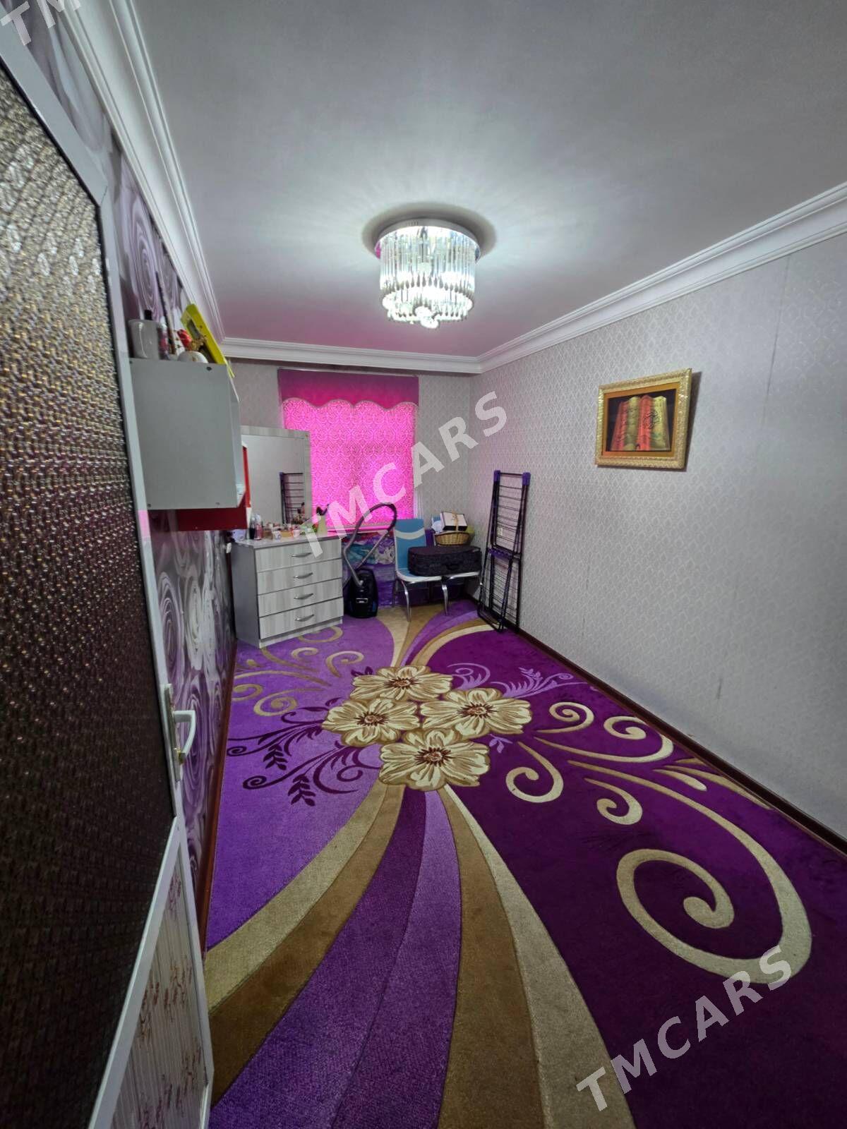 9 микр.4/2 эт.3 комн. - Aşgabat - img 5