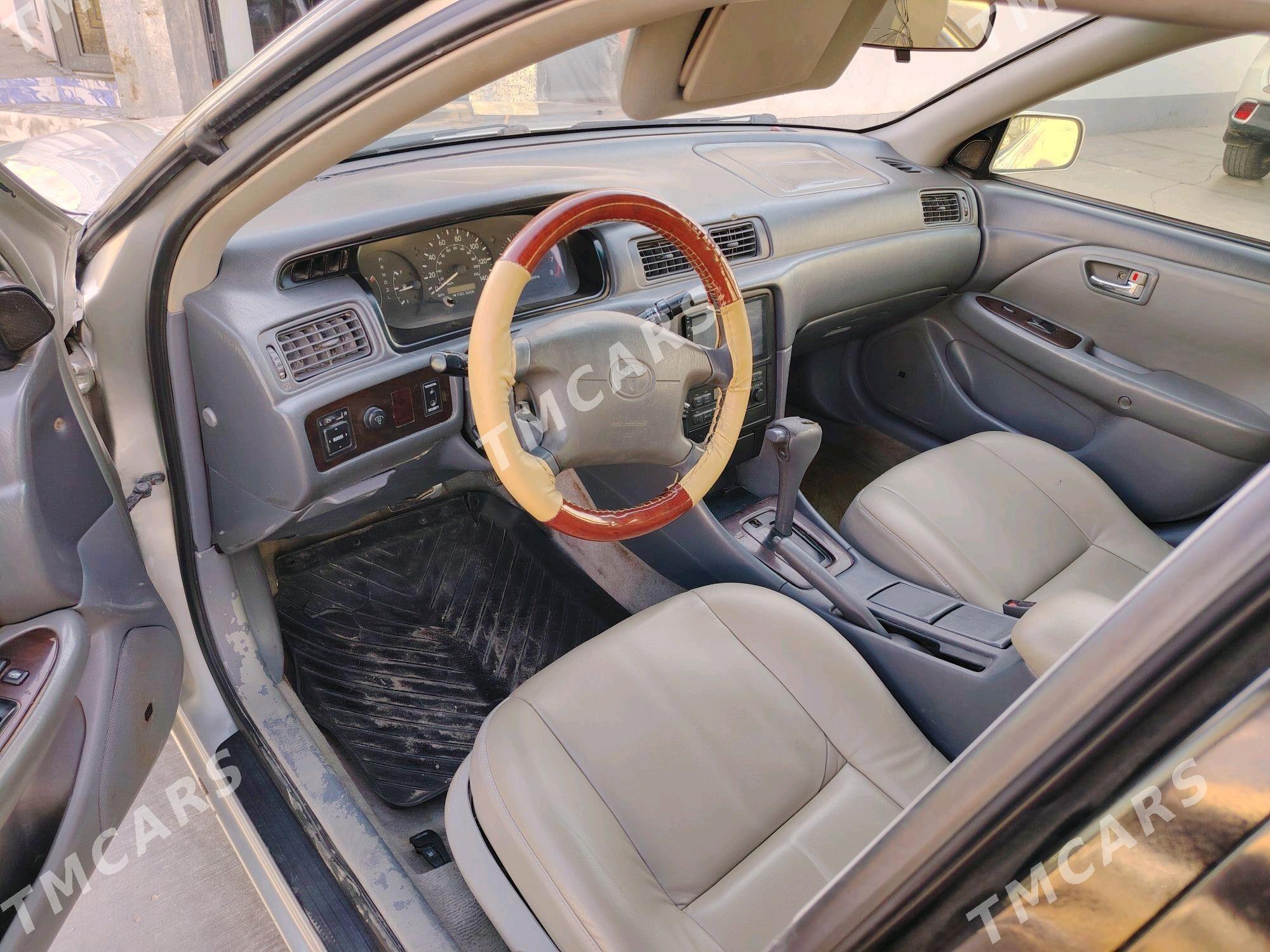 Toyota Camry 2001 - 135 000 TMT - Gubadag - img 2
