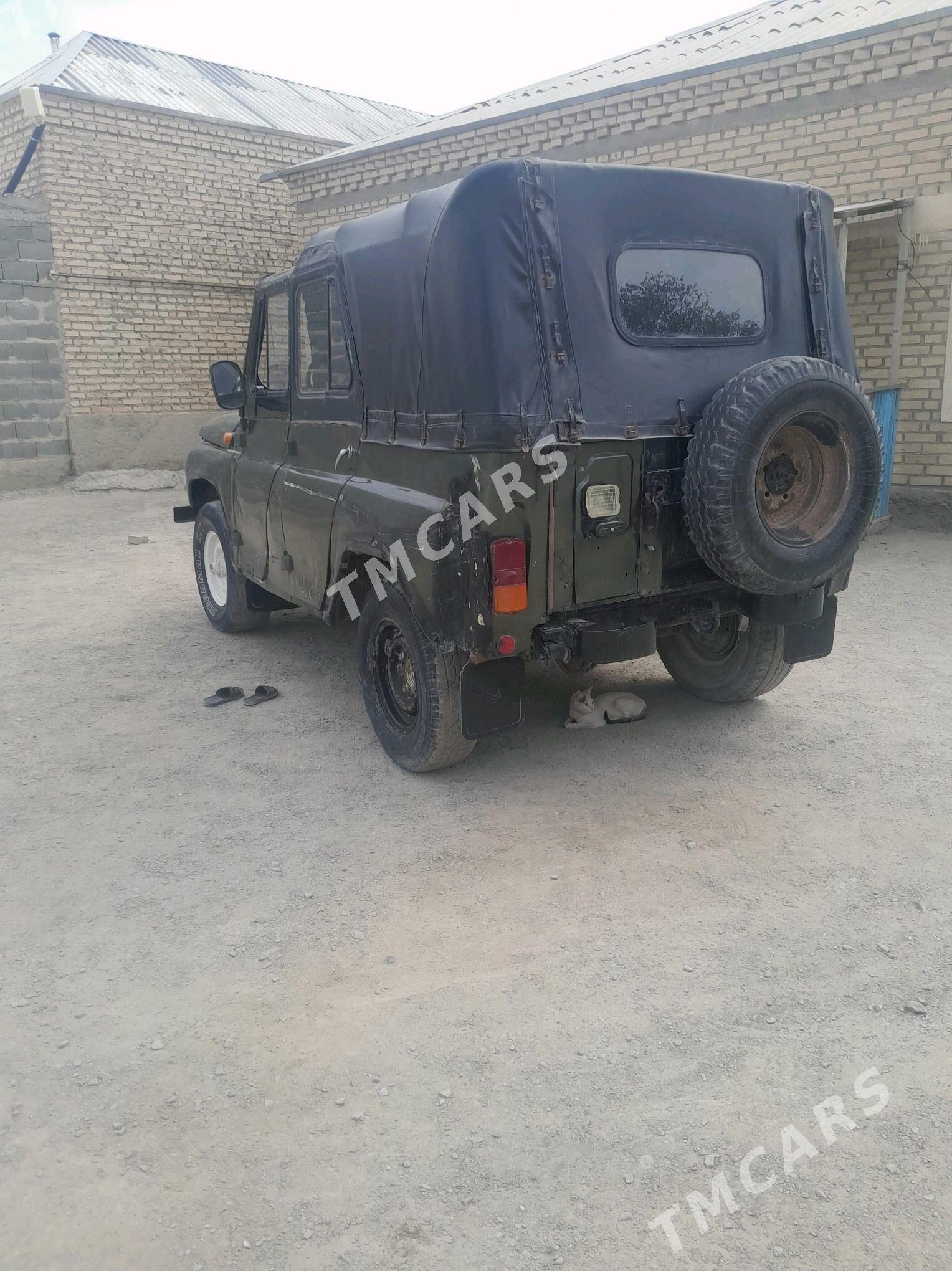 UAZ 469 1990 - 12 000 TMT - Bäherden - img 2