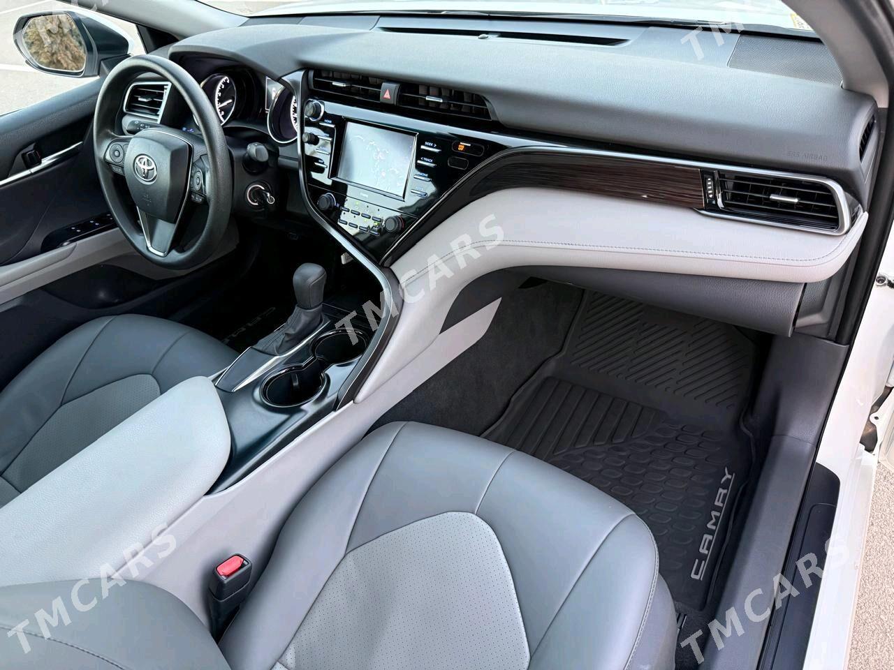 Toyota Camry 2020 - 319 000 TMT - Ашхабад - img 8