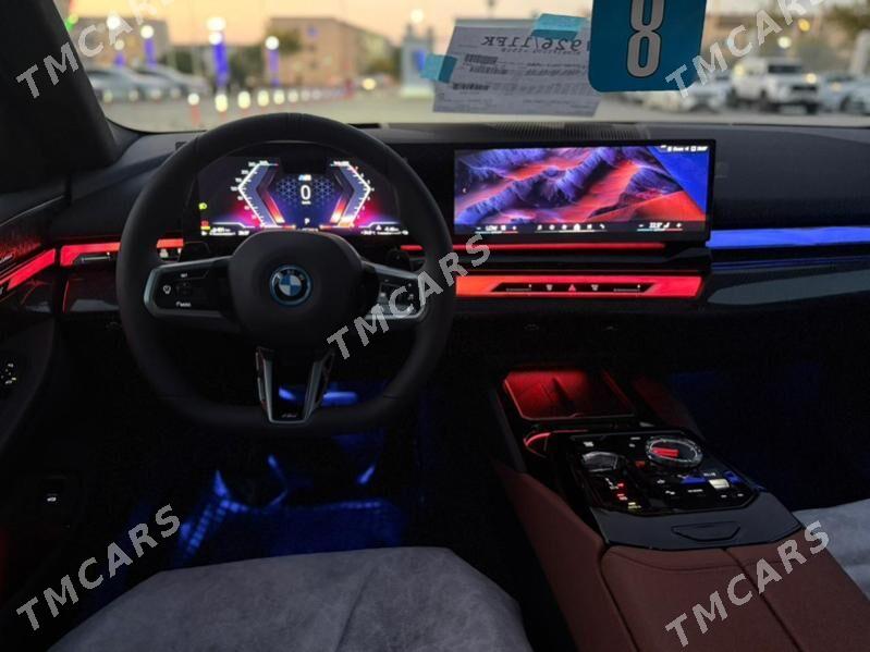 BMW 550 2025 - 2 730 000 TMT - Ашхабад - img 5