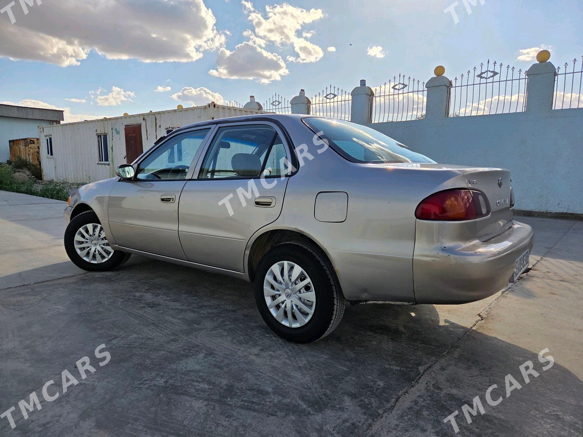 Toyota Corolla 1999 - 87 000 TMT - етр. Туркменбаши - img 4