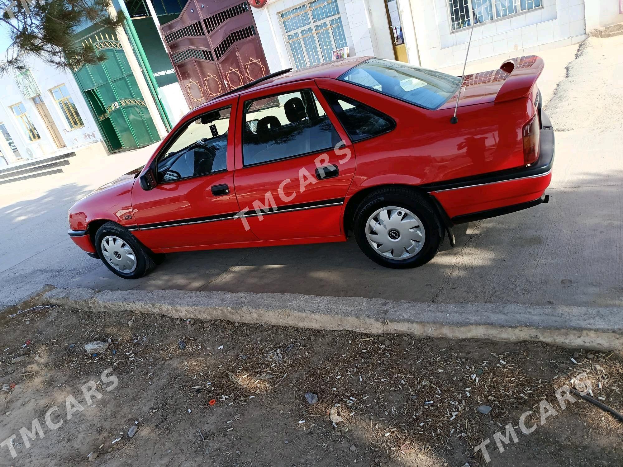 Opel Vectra 1991 - 40 000 TMT - Sarahs - img 4