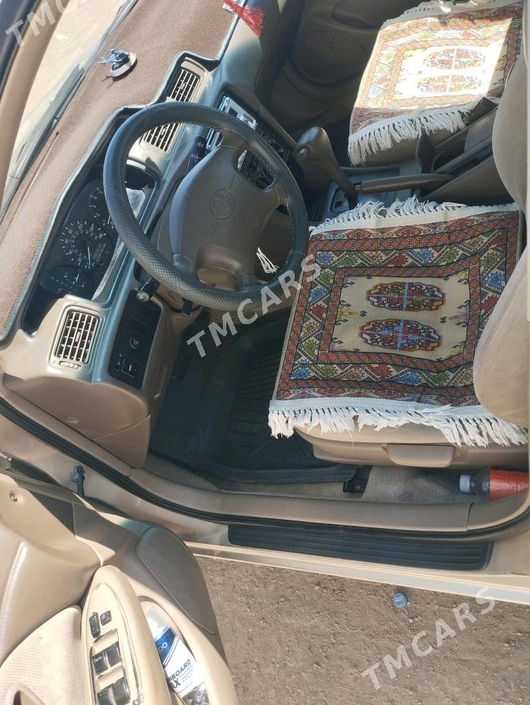 Toyota Camry 1998 - 135 000 TMT - Кёнеургенч - img 5