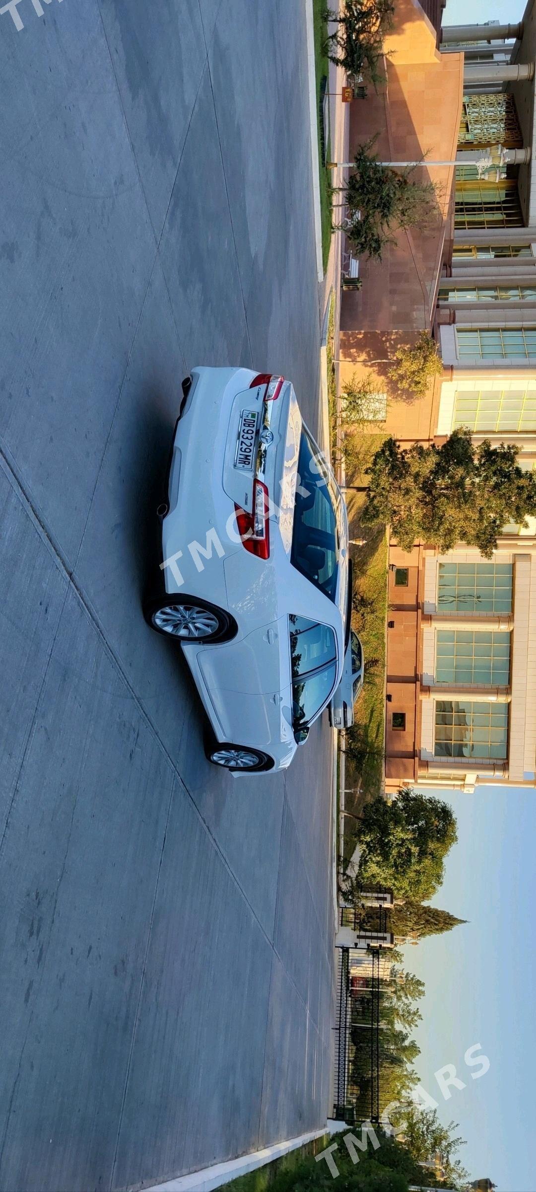 Toyota Camry 2012 - 270 000 TMT - Mary - img 2