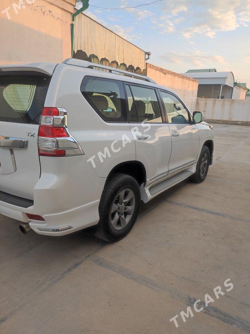 Toyota Land Cruiser Prado 2012 - 540 000 TMT - Baýramaly - img 4