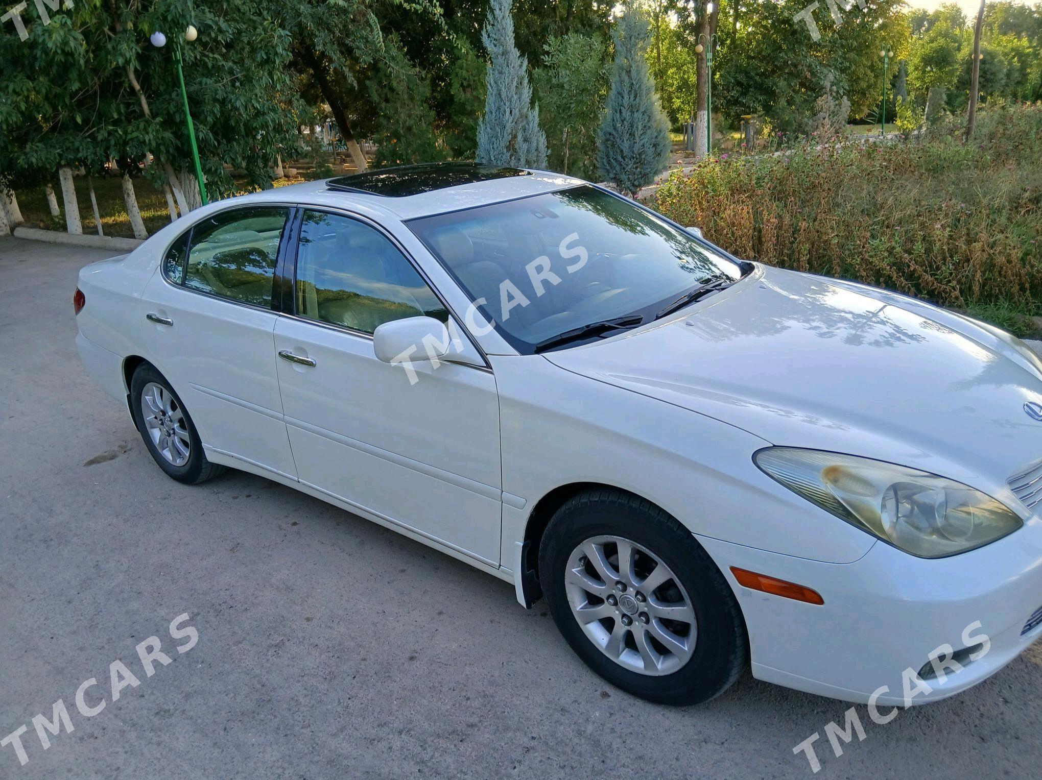 Lexus ES 300 2002 - 170 000 TMT - Дашогуз - img 4
