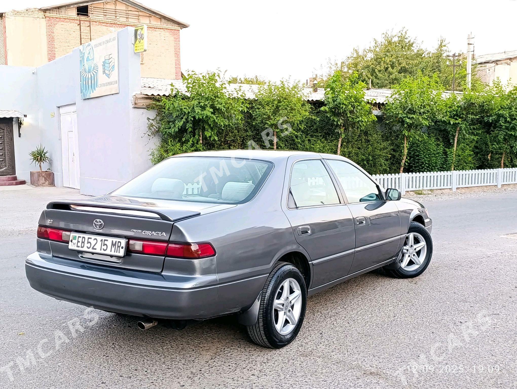 Toyota Camry 1999 - 125 000 TMT - Мары - img 5