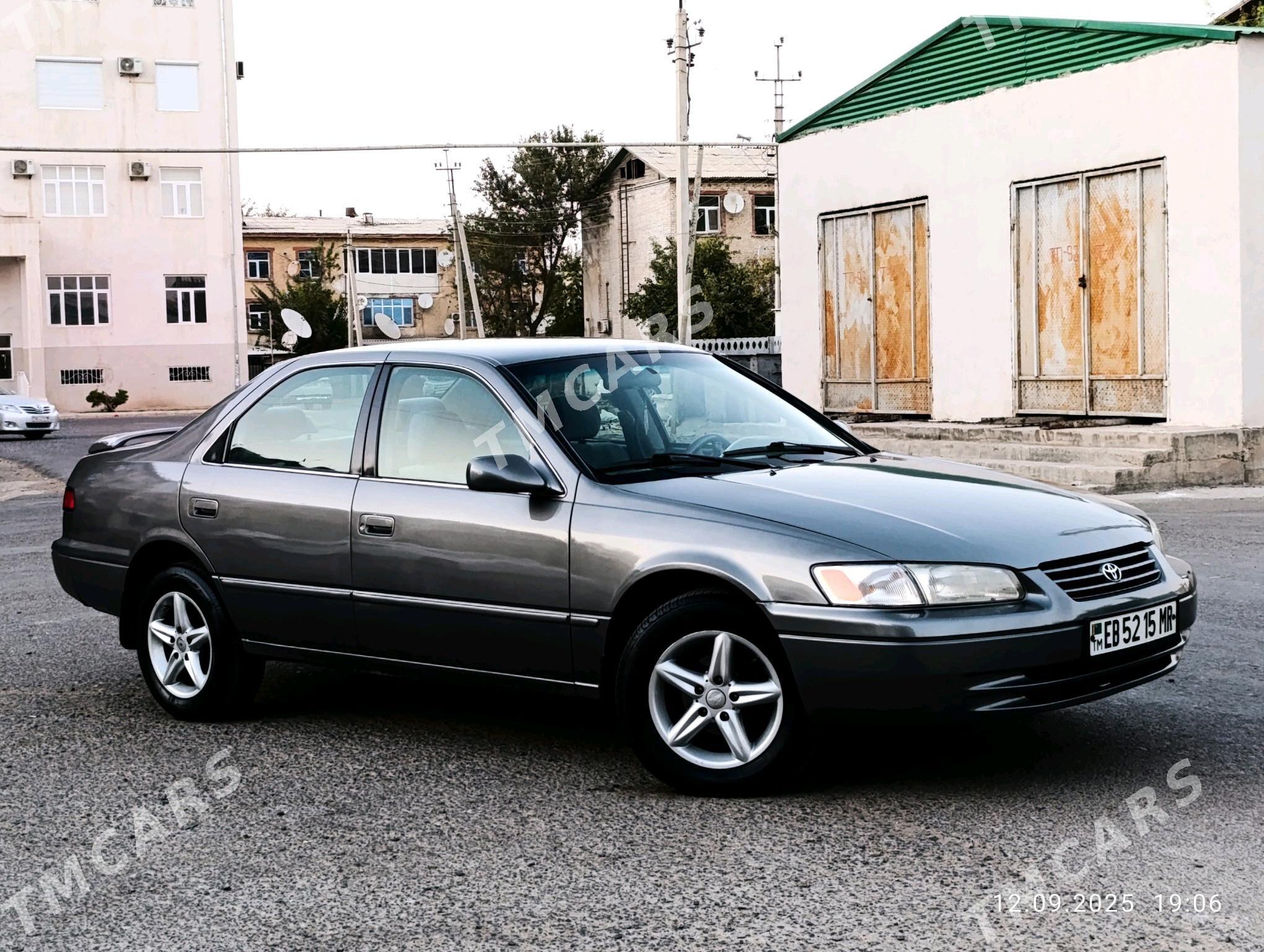 Toyota Camry 1999 - 125 000 TMT - Мары - img 4