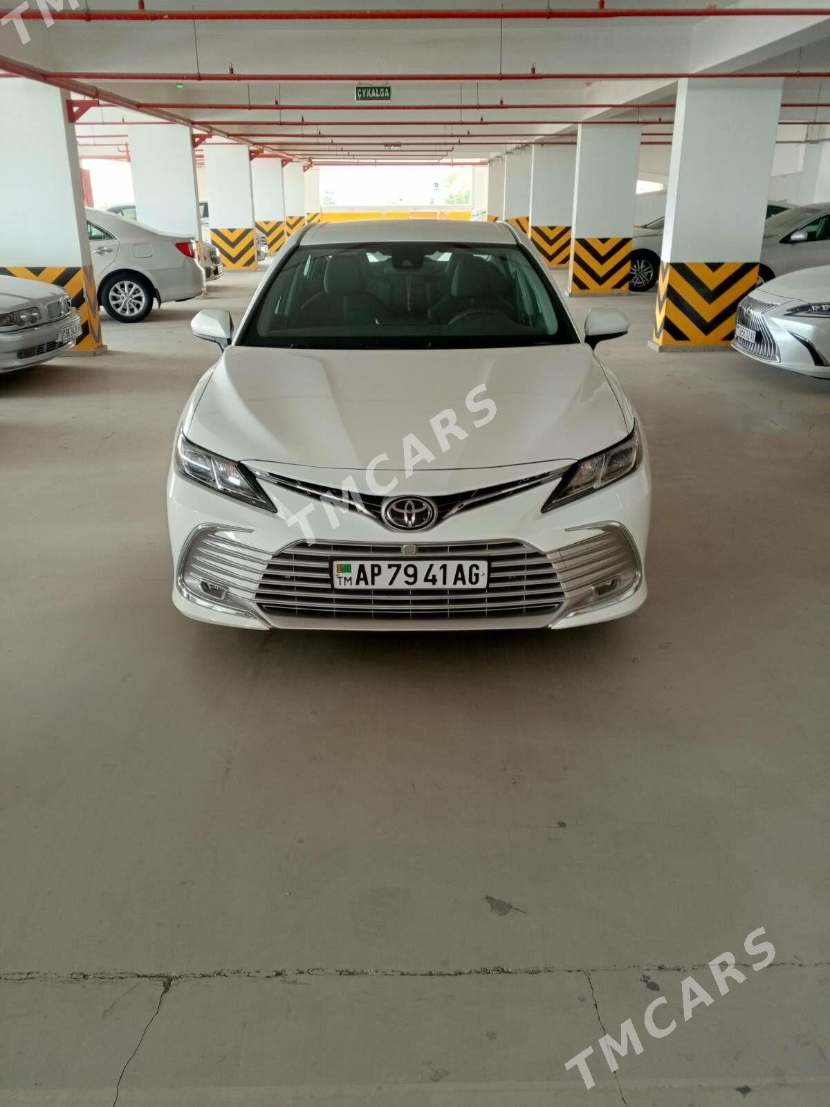 Toyota Camry 2021 - 335 000 TMT - Мир 8 - img 2