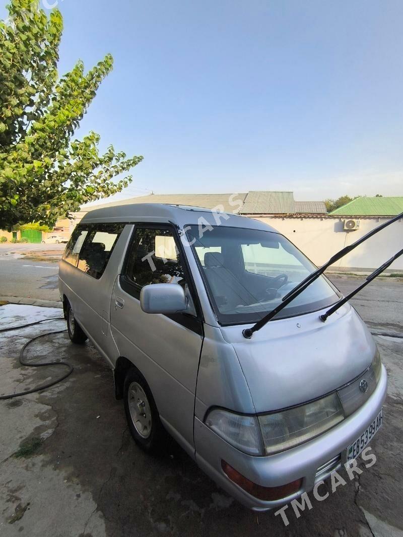 Toyota Hiace 1999 - 45 000 TMT - Ашхабад - img 4