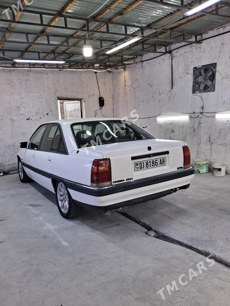 Opel Omega 1994 - 18 000 TMT - Хитровка - img 4