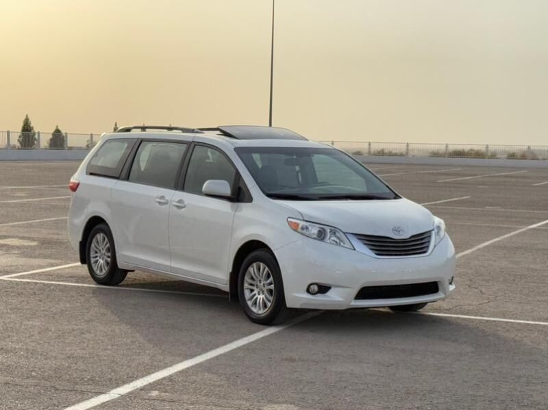 Toyota Sienna 2017 - 379 000 TMT - Ашхабад - img 9