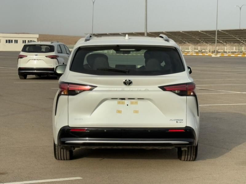 Toyota Sienna 2025 - 1 472 000 TMT - Aşgabat - img 3