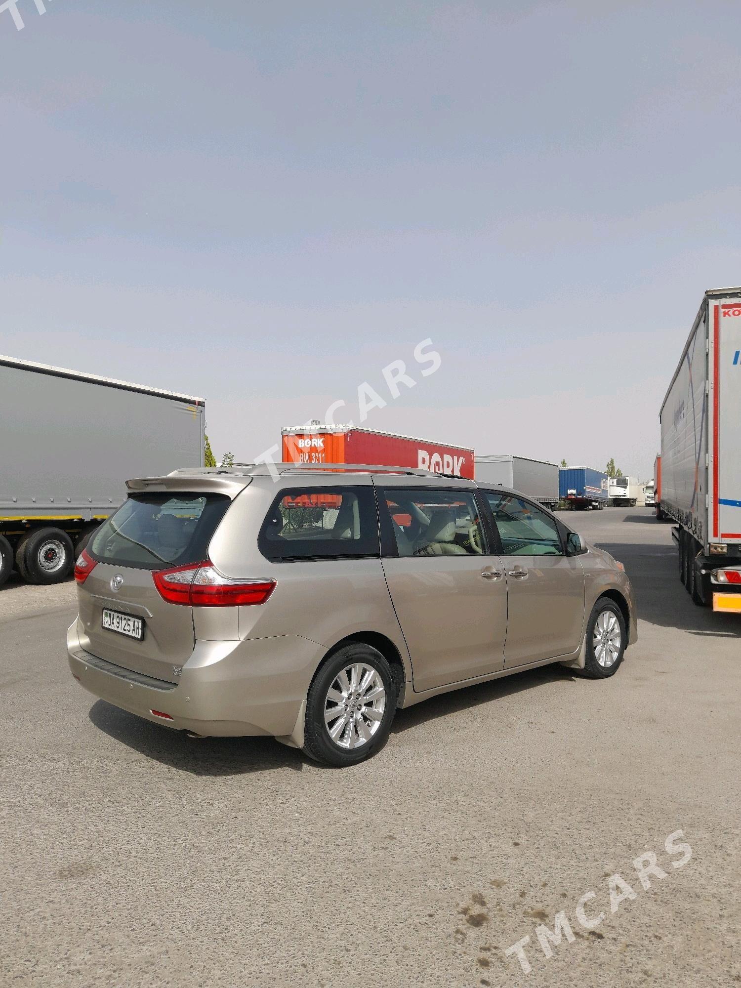 Toyota Sienna 2017 - 365 000 TMT - Gökdepe - img 7