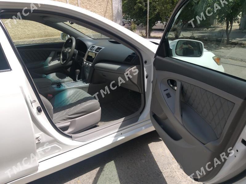 Toyota Camry 2011 - 182 000 TMT - Ким район - img 7