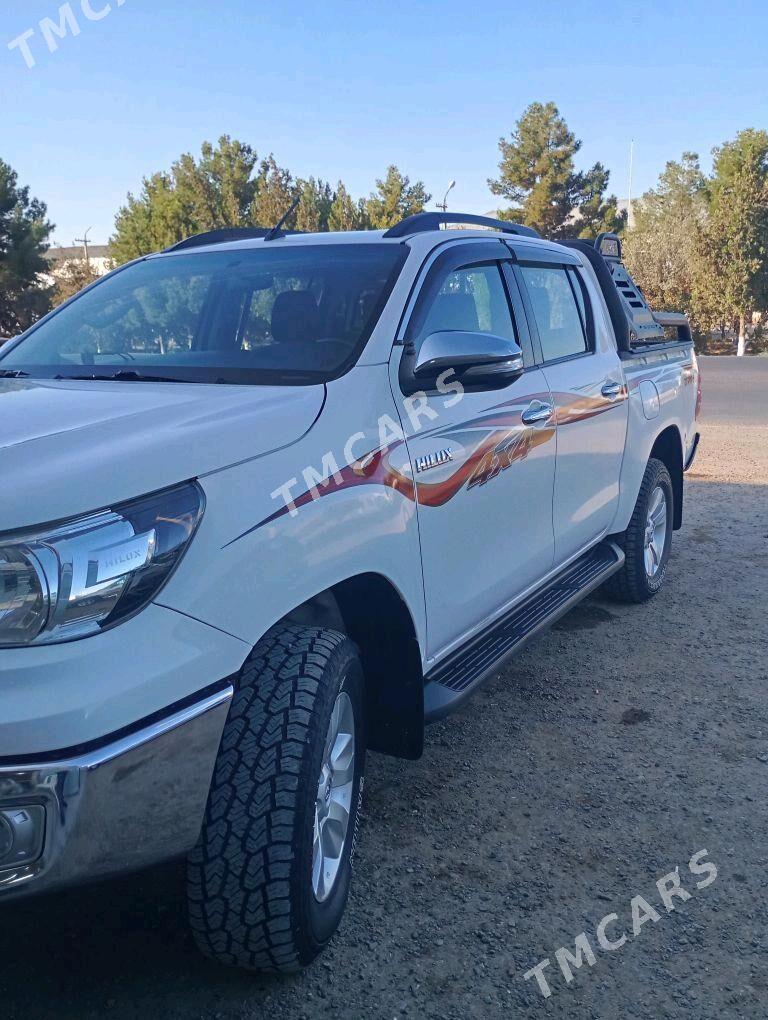 Toyota Hilux 2017 - 480 000 TMT - Mary - img 2