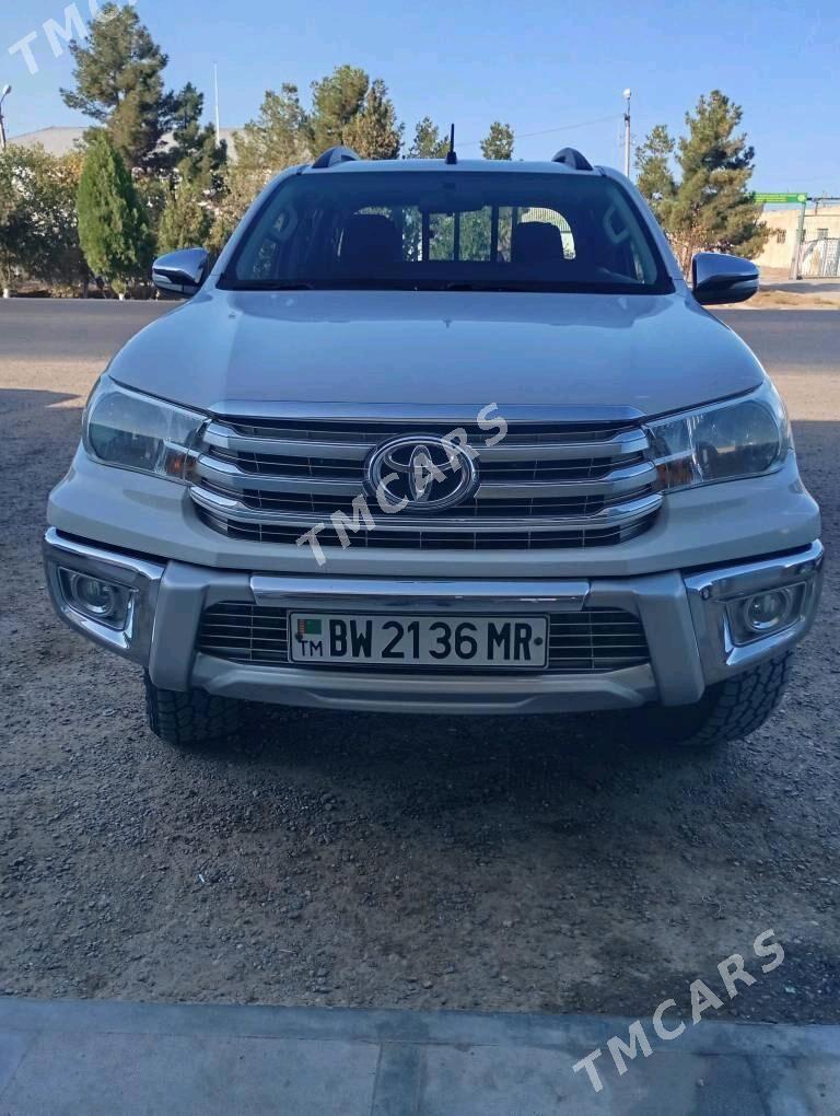 Toyota Hilux 2017 - 480 000 TMT - Mary - img 3