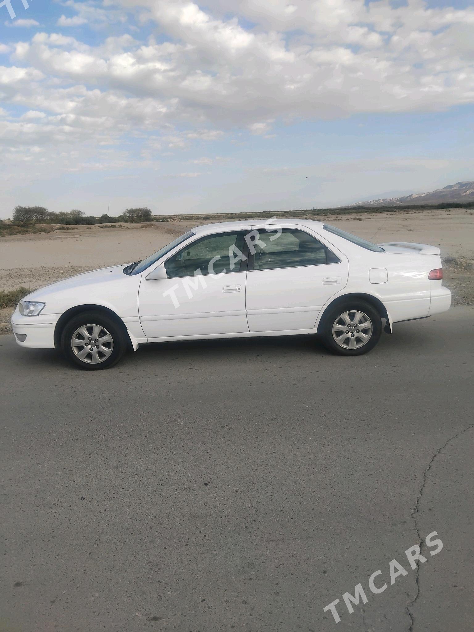 Toyota Camry 1998 - 125 000 TMT - Gyzylarbat - img 5