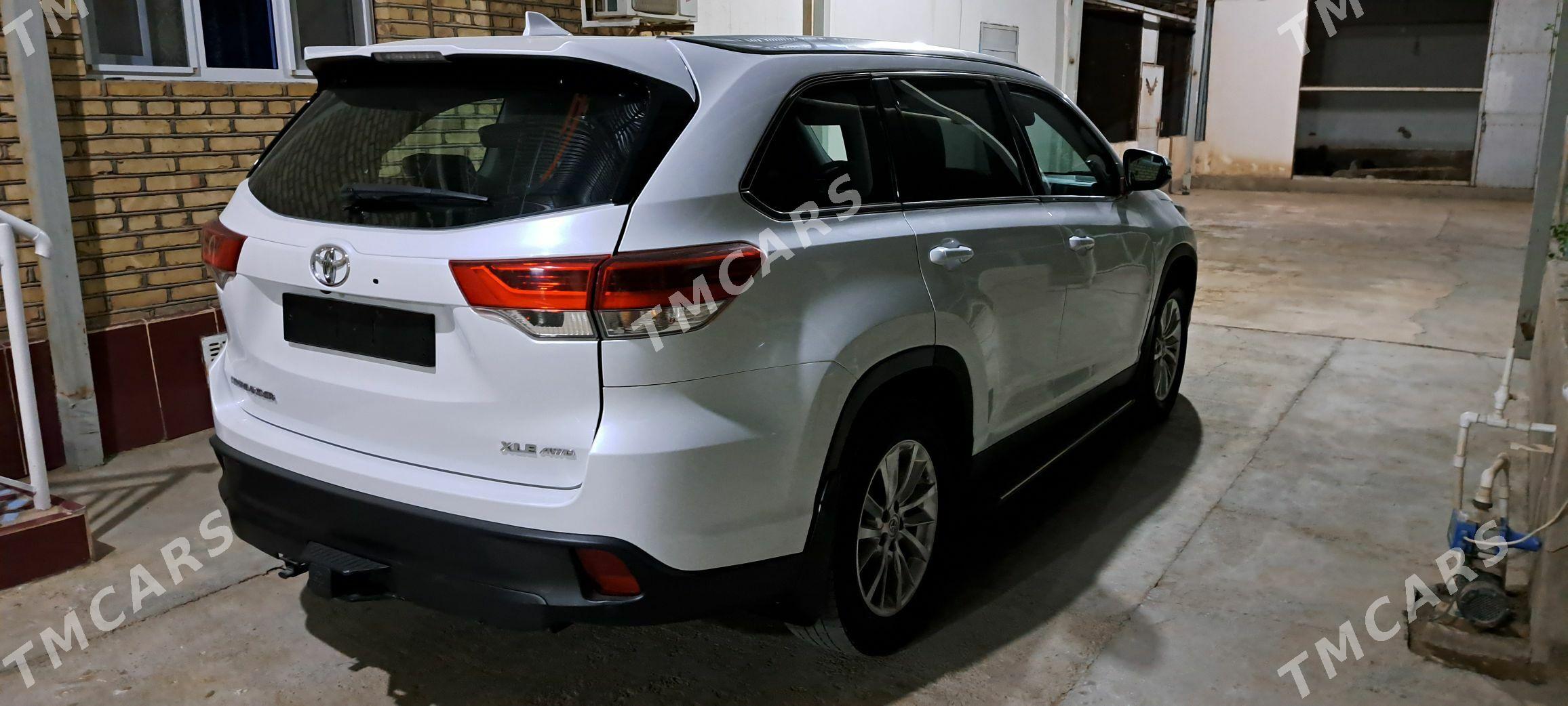 Toyota Highlander 2019 - 440 000 TMT - Tejen - img 5